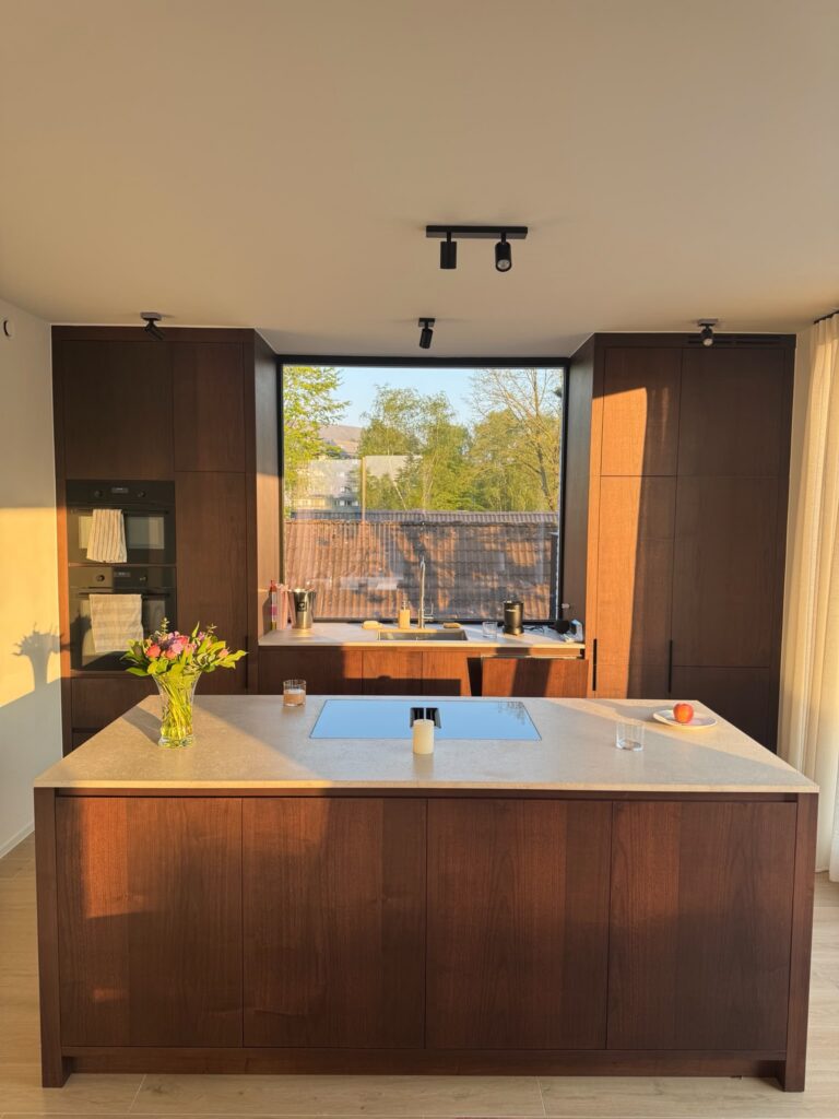 Modern kitchen with built-in appliances at Villa Ter Meeren