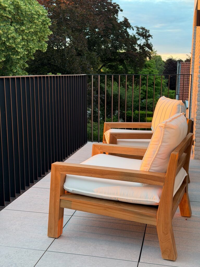 Exterior view of Villa Ter Meeren serviced apartments in Wezembeek-Oppem